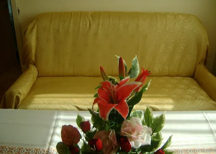 For Holidays In * Πούλα