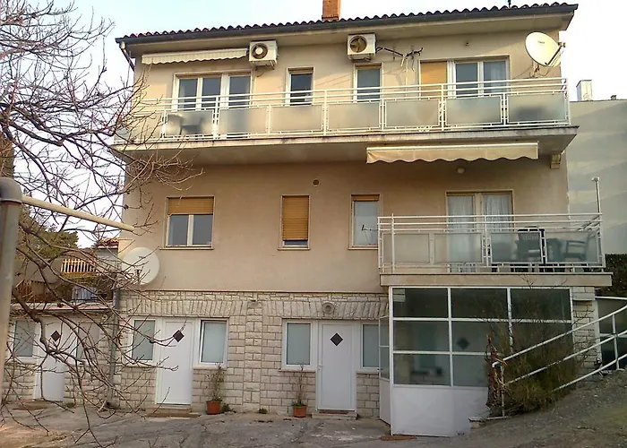 Appartamento For Holidays In