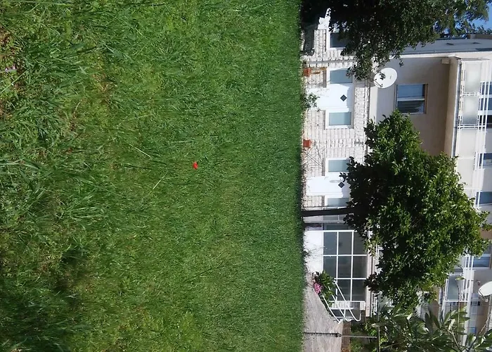 For Holidays In * Pola